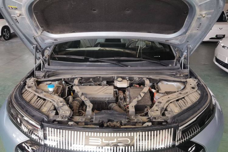 Used BYD Frigate 07 2023 DM-i 100KM Flagship Model Engine Bay