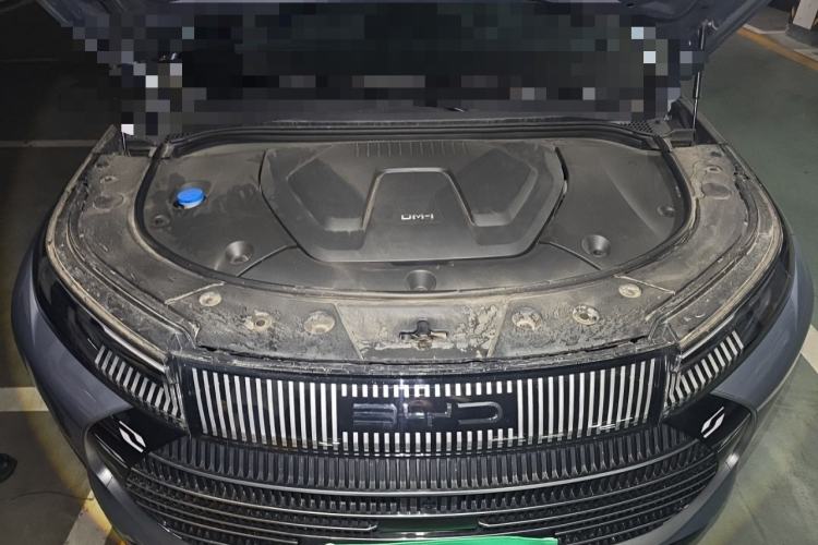 Used BYD Frigate 07 2023 DM-i 100KM Flagship Model Engine Bay