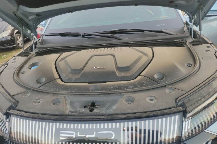Used BYD Frigate 07 2023 DM-i 100KM Flagship Model Engine Bay