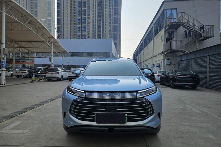 Used BYD Frigate 07 2023 DM-i 100KM Prestige Model Exterior 2