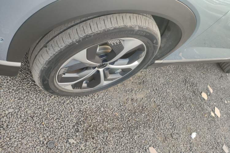Used BYD Frigate 07 2023 DM-i 100KM Flagship Model Exterior 3