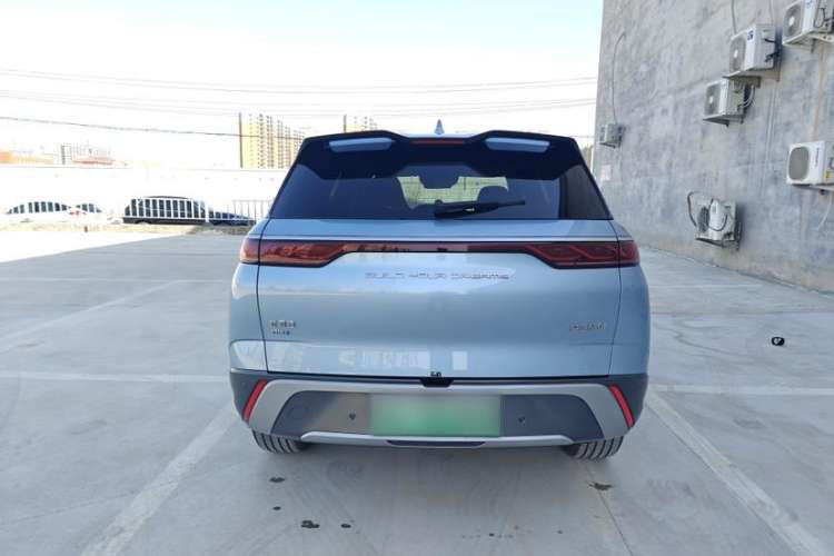 Used BYD Frigate 07 2023 DM-i 205KM Flagship Model Exterior 4