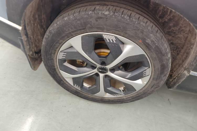 Used BYD Frigate 07 2023 DM-i 100KM Prestige Model Exterior 5