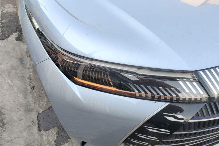 Used BYD Frigate 07 2023 DM-i 100KM Flagship Model Exterior 6