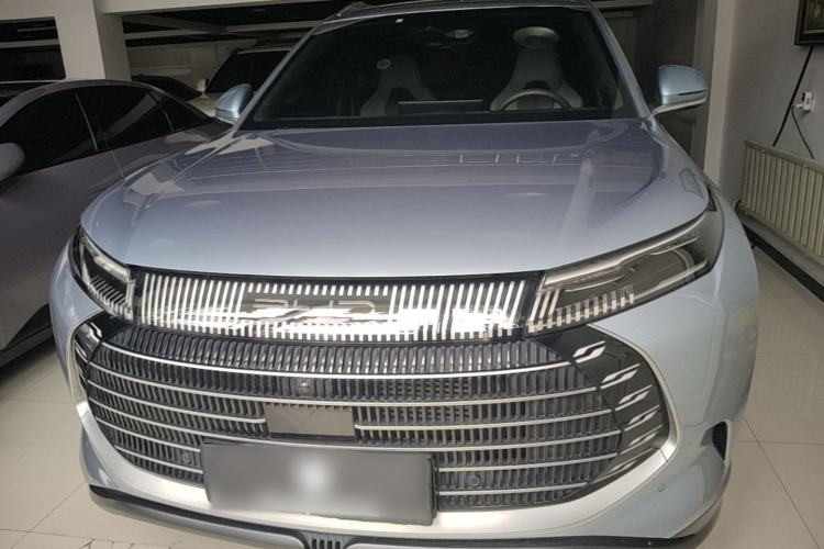 Used BYD Frigate 07 2023 DM-i 100KM Flagship Model Front