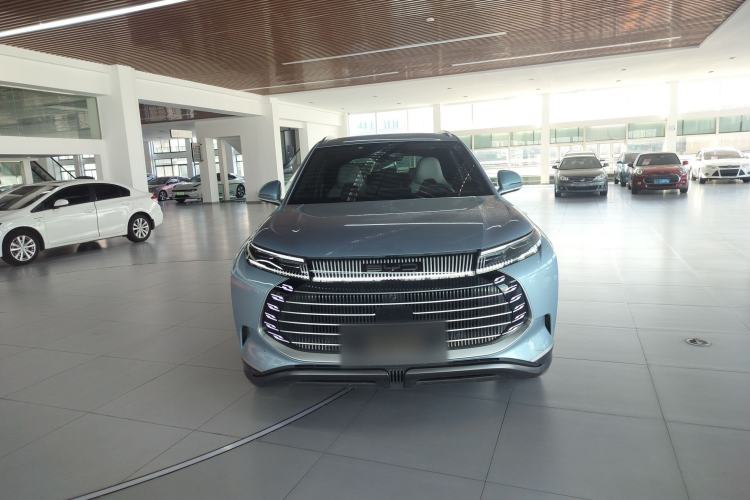 Used BYD Frigate 07 2023 DM-i 205KM Prestige Model Front