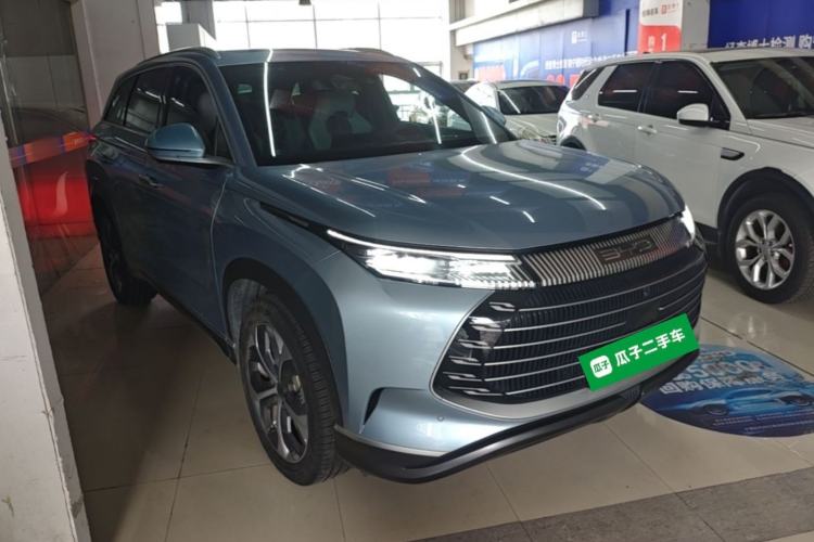 Used BYD Frigate 07 2023 DM-i 100KM Prestige Model Front Right 45 Deg