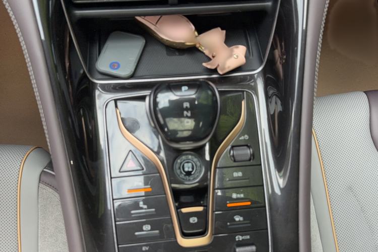 Used BYD Frigate 07 2023 DM-i 100KM Prestige Model Gear Lever