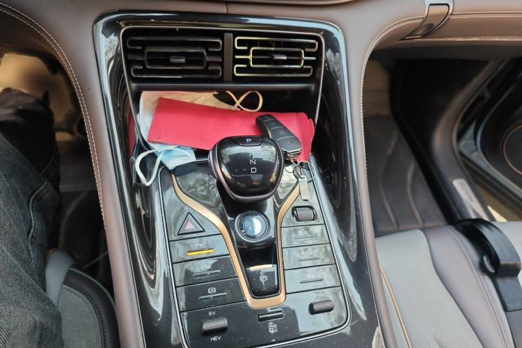 Used BYD Frigate 07 2023 DM-i 100KM Prestige Model Gear Lever