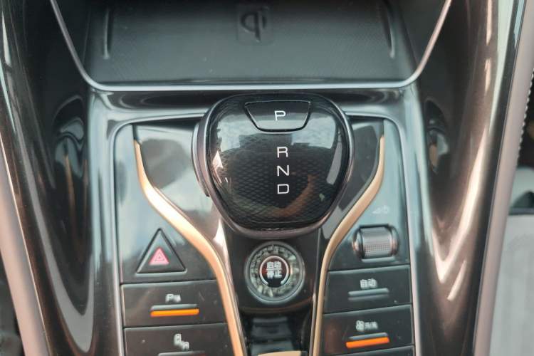 Used BYD Frigate 07 2023 DM-i 205KM Prestige Model Gear Lever