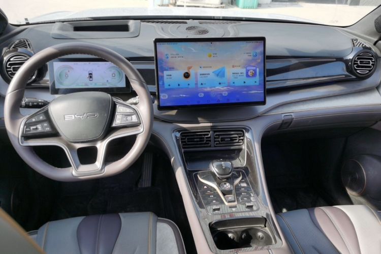 Used BYD Frigate 07 2023 DM-i 100KM Flagship Model Interior 1