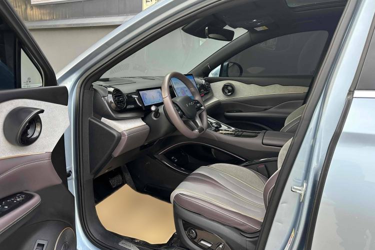 Used BYD Frigate 07 2023 DM-i 100KM Flagship Model Interior 1