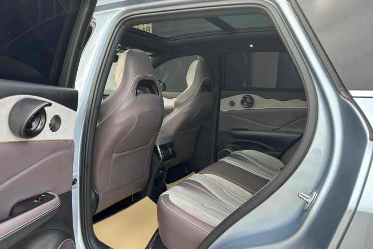 Used BYD Frigate 07 2023 DM-i 100KM Flagship Model Interior 2