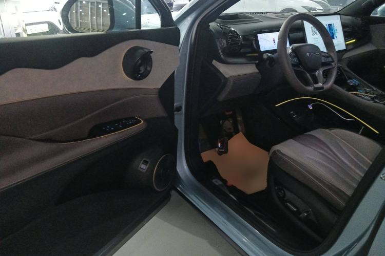 Used BYD Frigate 07 2023 DM-i 100KM Flagship Model Interior 3