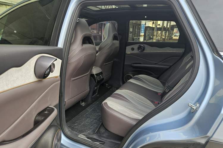 Used BYD Frigate 07 2023 DM-i 100KM Prestige Model Interior 3