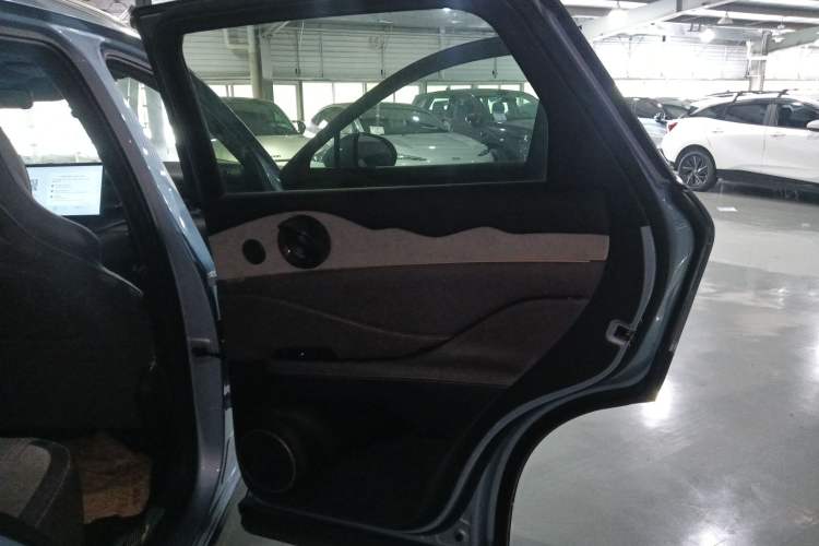 Used BYD Frigate 07 2023 DM-i 100KM Flagship Model Interior 6
