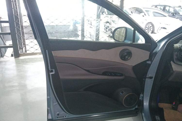 Used BYD Frigate 07 2023 DM-i 100KM Flagship Model Interior 7