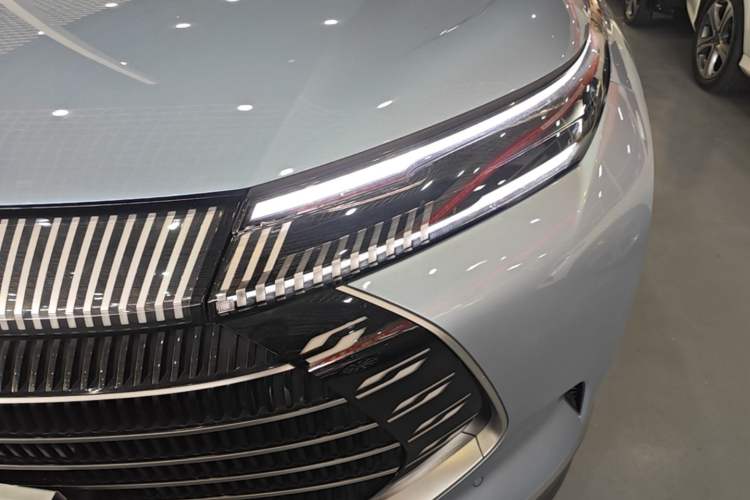 Used BYD Frigate 07 2023 DM-i 100KM Flagship Model Left Front Headlight