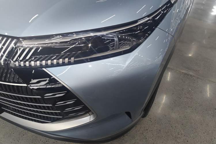 Used BYD Frigate 07 2023 DM-p 175 km Four-Wheel Drive Flagship Model Left Front Headlight