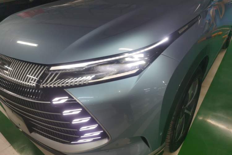 Used BYD Frigate 07 2023 DM-i 205KM Flagship Model Left Front Headlight