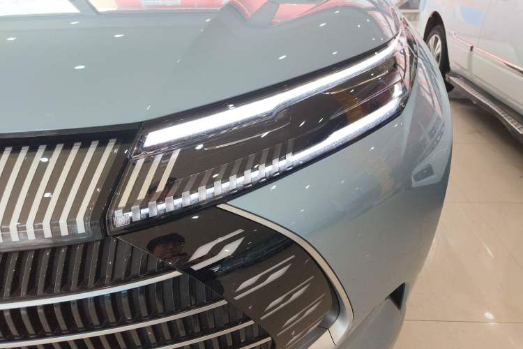 Used BYD Frigate 07 2023 DM-p 175 km Four-Wheel Drive Flagship Model Left Front Headlight