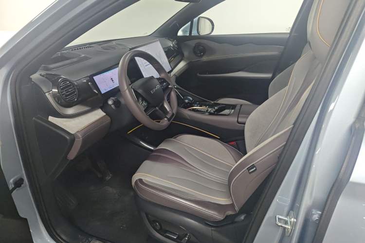 Used BYD Frigate 07 2023 DM-i 100KM Flagship Model Left Front Seat