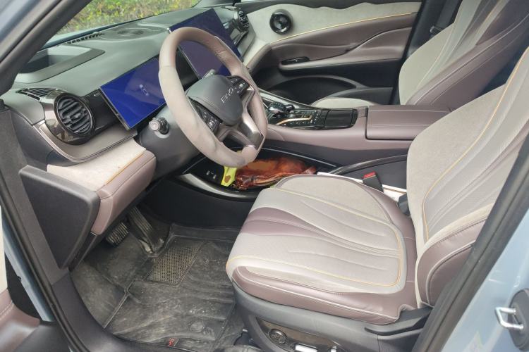 Used BYD Frigate 07 2023 DM-p 175 km Four-Wheel Drive Flagship Model Left Front Seat
