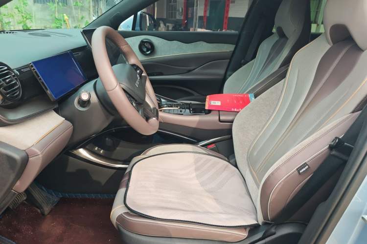 Used BYD Frigate 07 2023 DM-i 205KM Prestige Model Left Front Seat