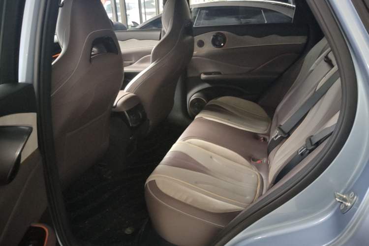 Used BYD Frigate 07 2023 DM-i 100KM Flagship Model Left Rear Seat