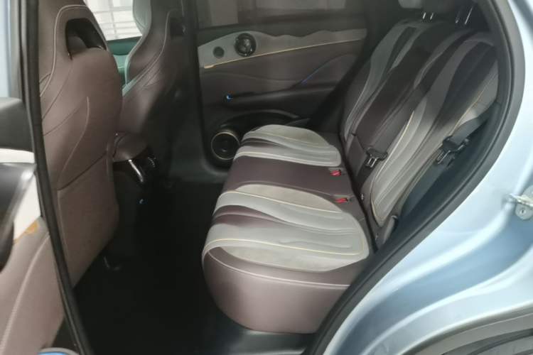 Used BYD Frigate 07 2023 DM-i 100KM Prestige Model Left Rear Seat