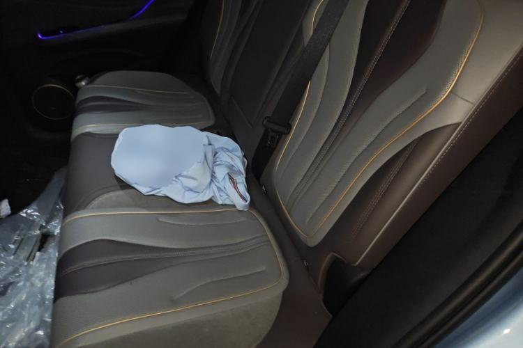 Used BYD Frigate 07 2023 DM-i 100KM Prestige Model Left Rear Seat