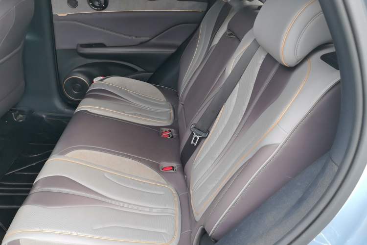 Used BYD Frigate 07 2023 DM-i 100KM Prestige Model Left Rear Seat