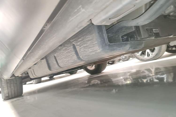 Used BYD Frigate 07 2023 DM-i 100KM Luxury Model Left Side Sill