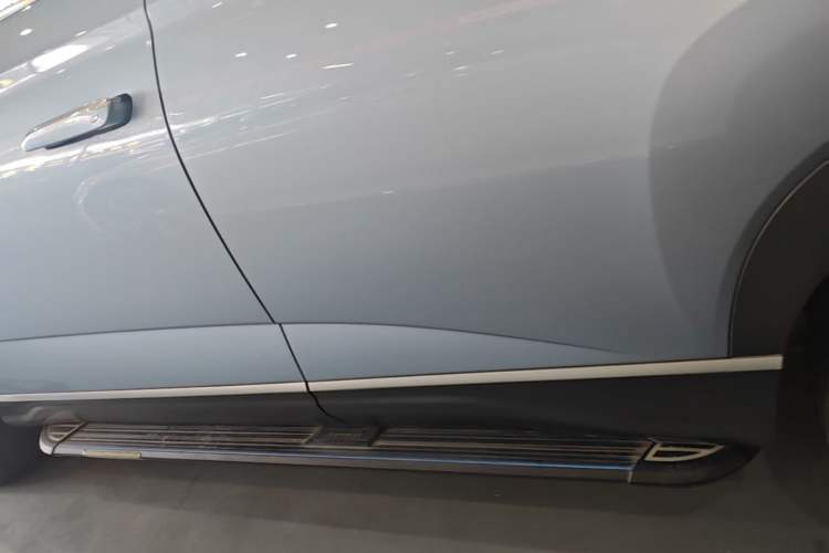 Used BYD Frigate 07 2023 DM-i 100KM Flagship Model Left Side Sill