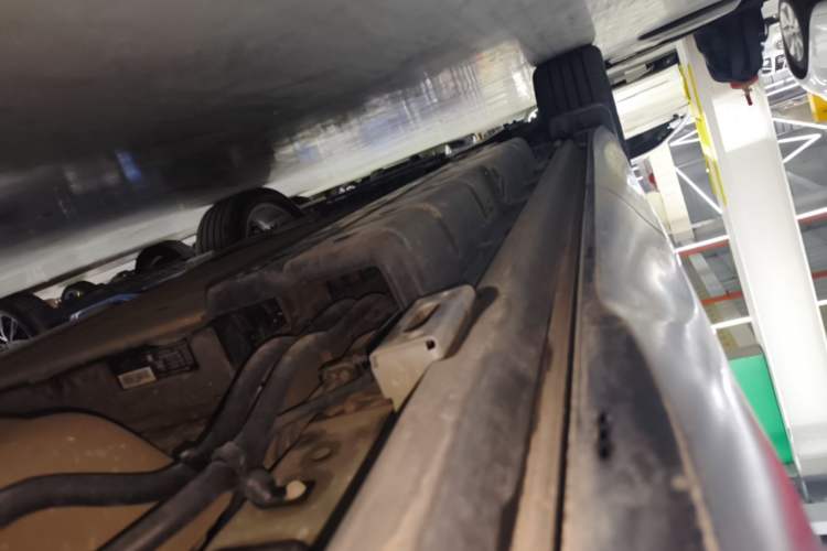 Used BYD Frigate 07 2023 DM-i 100KM Prestige Model Left Side Sill