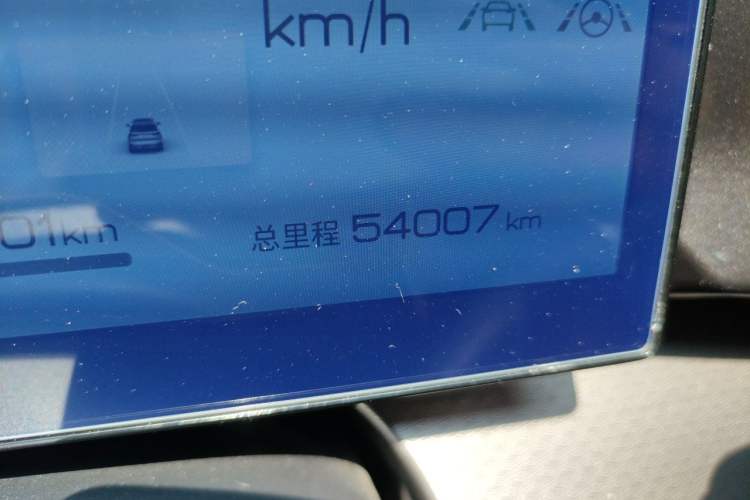 Used BYD Frigate 07 2023 DM-i 205KM Prestige Model Odometer Close Up