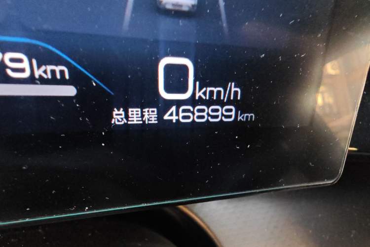 Used BYD Frigate 07 2023 DM-i 100KM Prestige Model Odometer Close Up