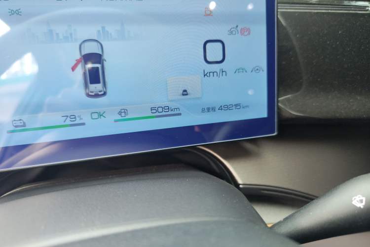Used BYD Frigate 07 2023 DM-p 175 km Four-Wheel Drive Flagship Model Odometer Close Up