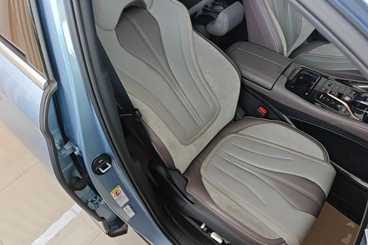 Used BYD Frigate 07 2023 DM-i 100KM Prestige Model Right Front Seat
