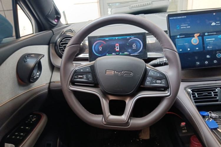 Used BYD Frigate 07 2023 DM-i 100KM Flagship Model Steering Wheel