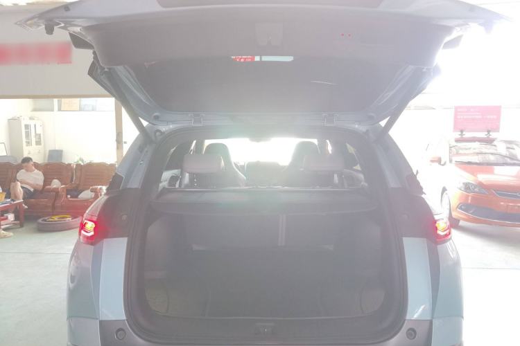 Used BYD Frigate 07 2023 DM-i 100KM Flagship Model Trunk