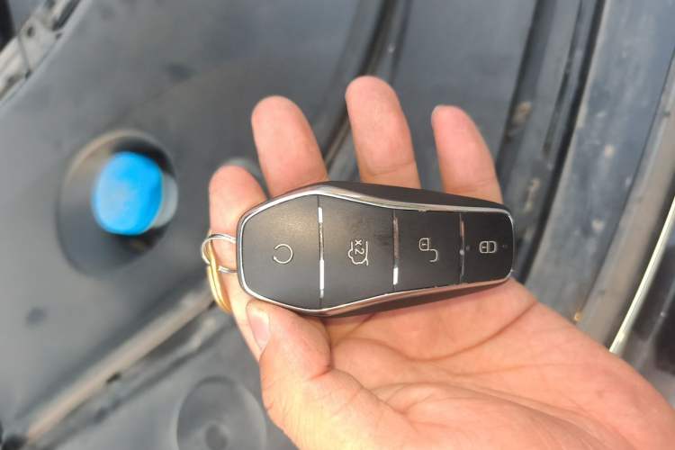 Used BYD Frigate 07 2023 DM-i 205KM Flagship Model Vehicle Key