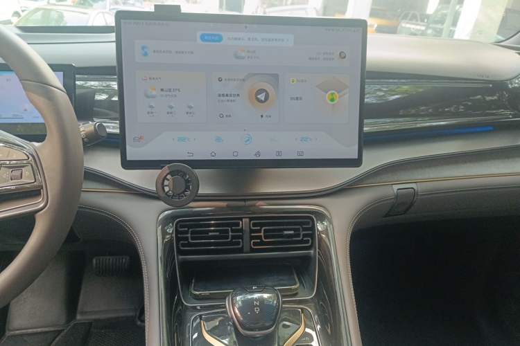 Used BYD Frigate 07 2023 DM-i 100KM Flagship Model Audio And AC Panel