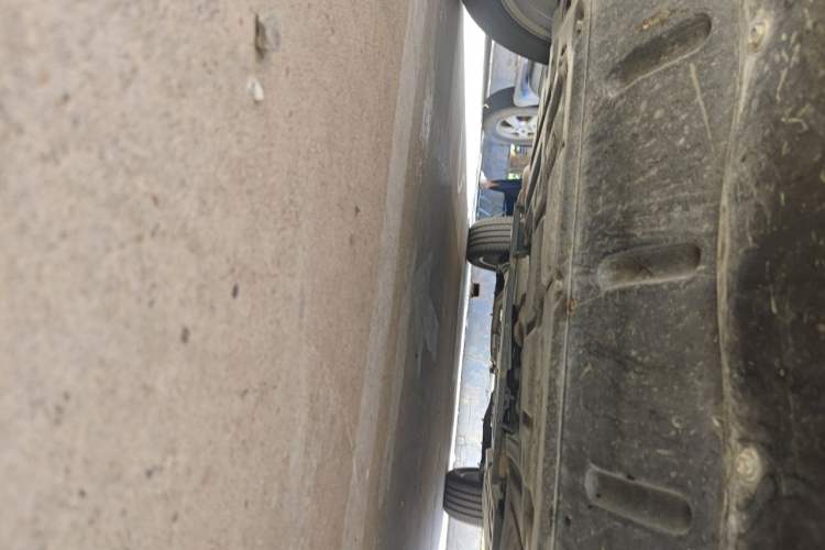 Used BYD Frigate 07 2023 DM-i 100KM Prestige Model Chassis Front