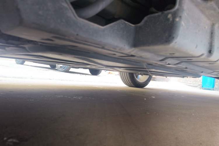 Used BYD Frigate 07 2023 DM-p 175 km Four-Wheel Drive Flagship Model Chassis Front Left