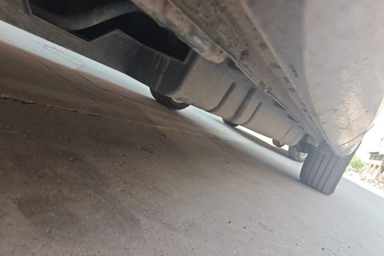 Used BYD Frigate 07 2023 DM-i 100KM Flagship Model Chassis Front Left