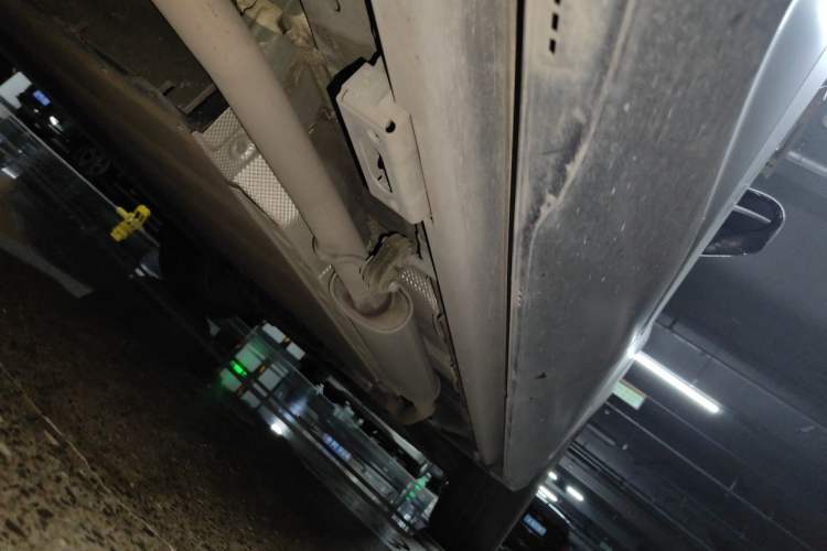 Used BYD Frigate 07 2023 DM-i 100KM Prestige Model Chassis Rear Right