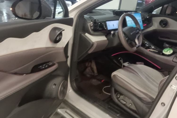 Used BYD Frigate 07 2023 DM-i 100KM Flagship Model Driver Seat