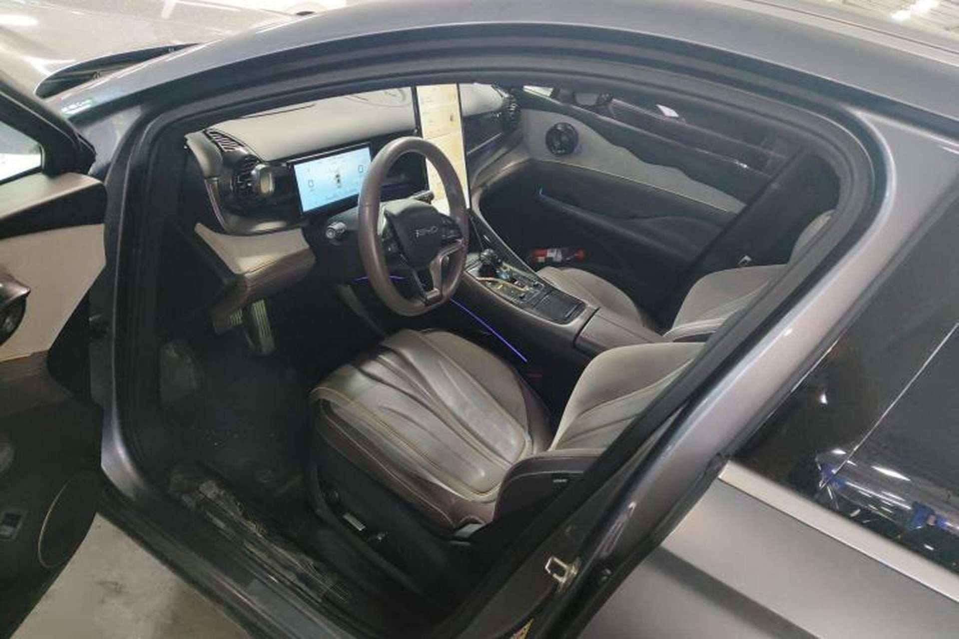 Used BYD Frigate 07 2023 DM-i 205KM Flagship Model Driver Seat