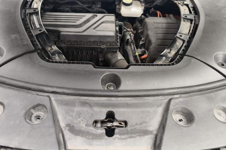 Used BYD Frigate 07 2023 DM-i 100KM Prestige Model Engine Bay